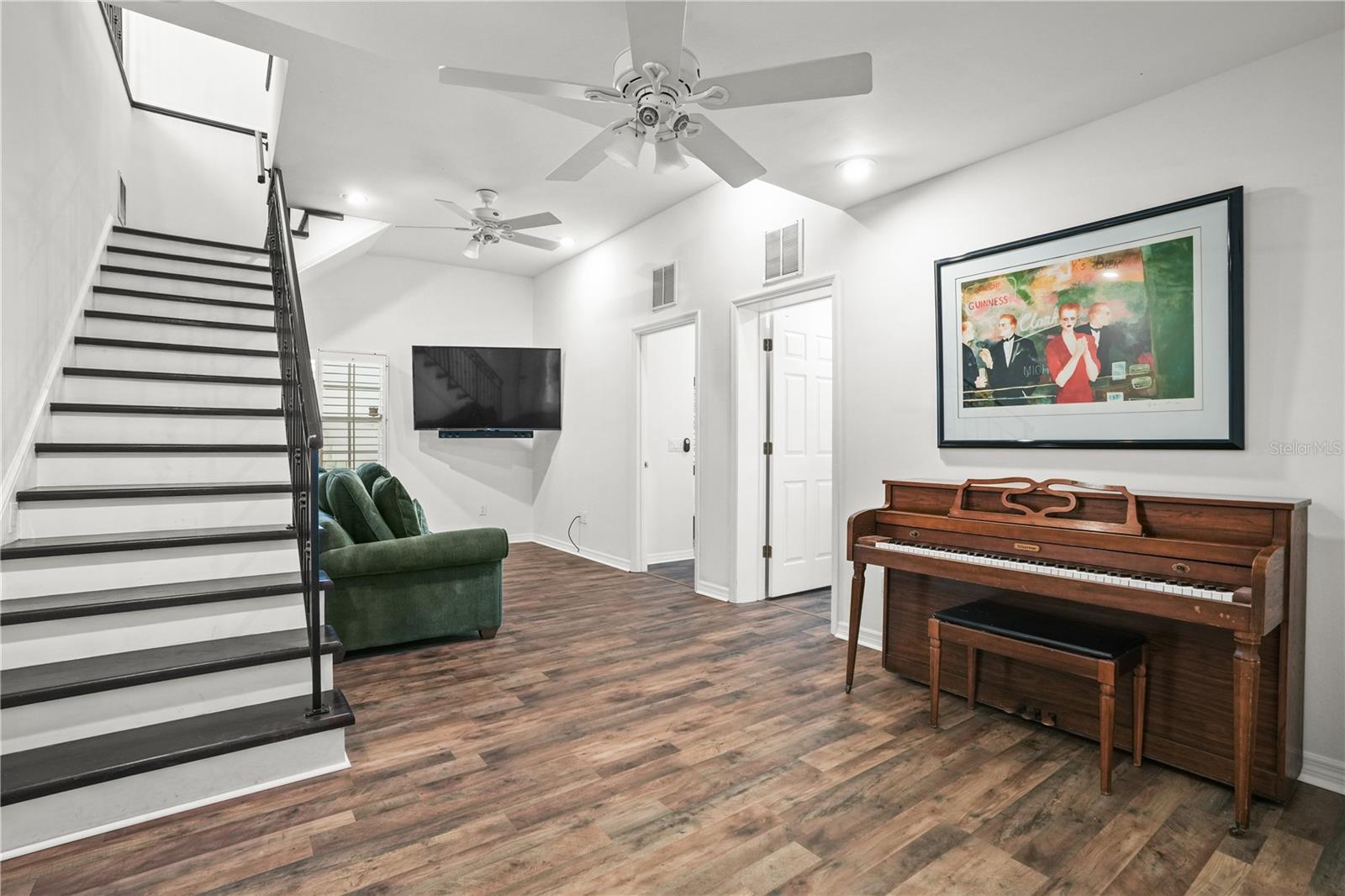 BAYSHORE ESTATES 2 - Residential