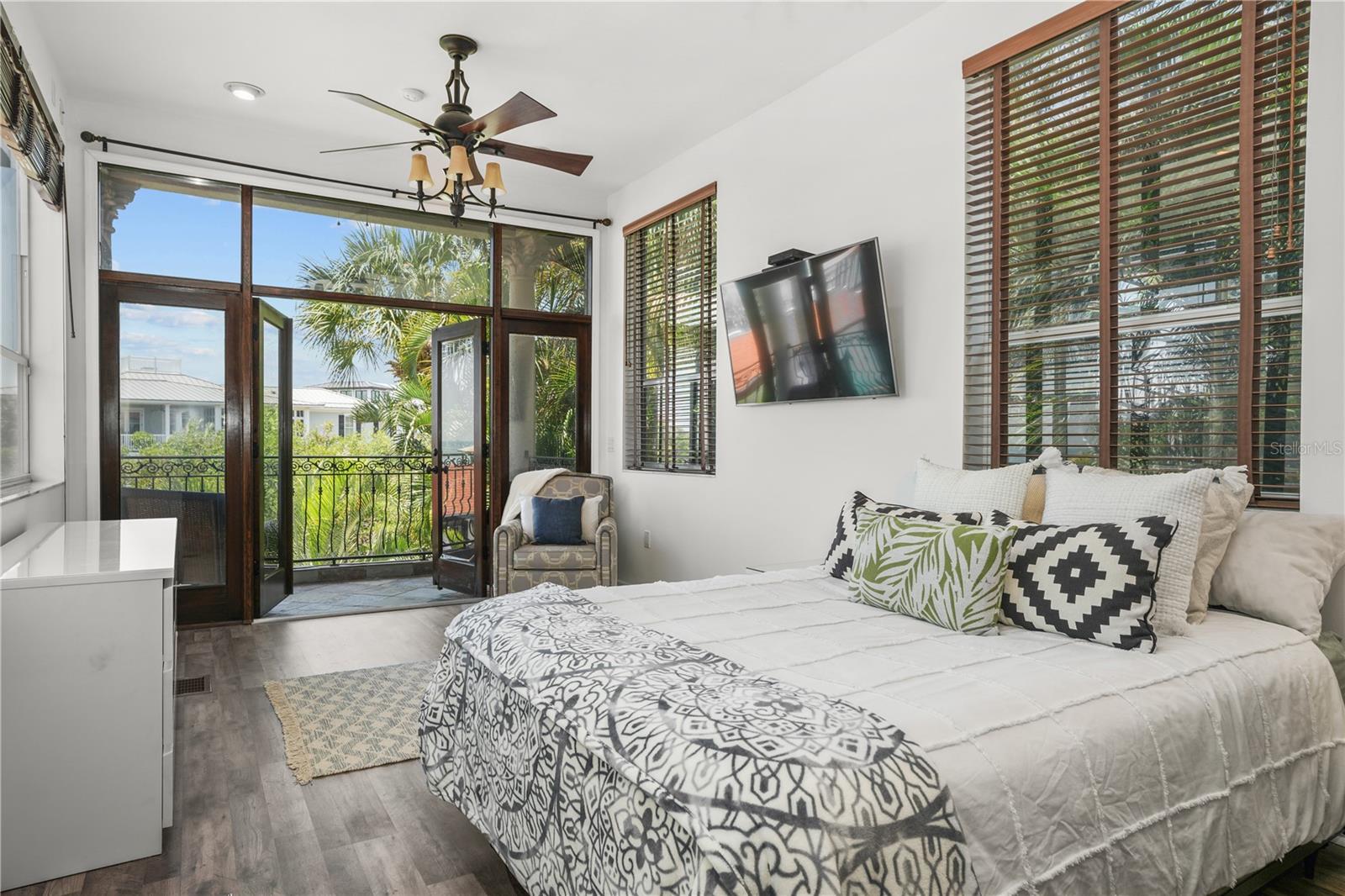 BAYSHORE ESTATES 2 - Residential