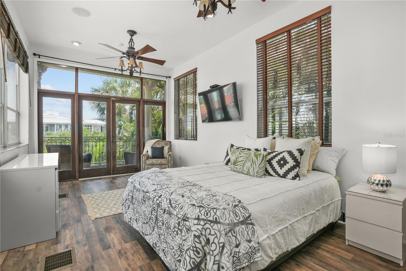 BAYSHORE ESTATES 2 - Residential