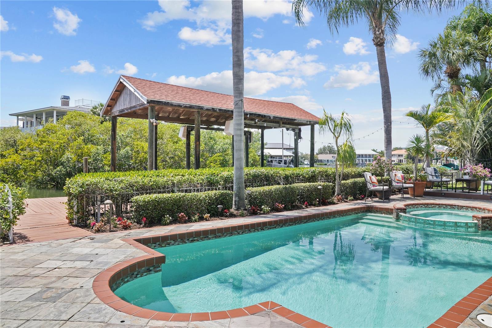 BAYSHORE ESTATES 2 - Residential