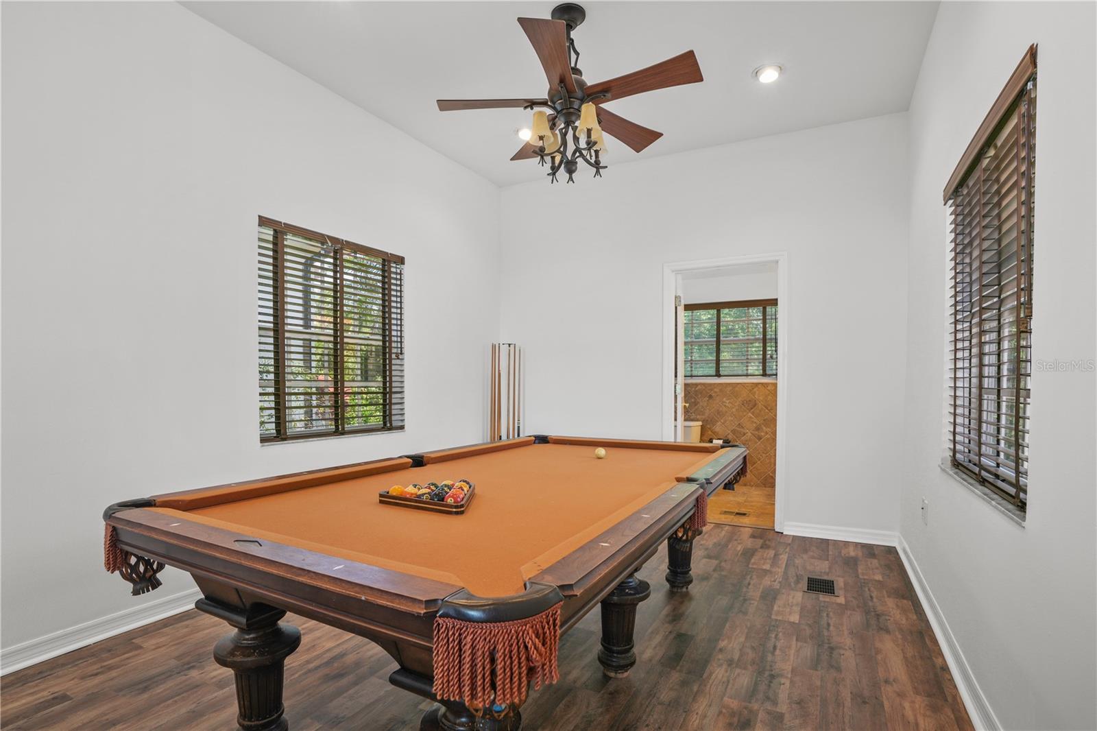 BAYSHORE ESTATES 2 - Residential