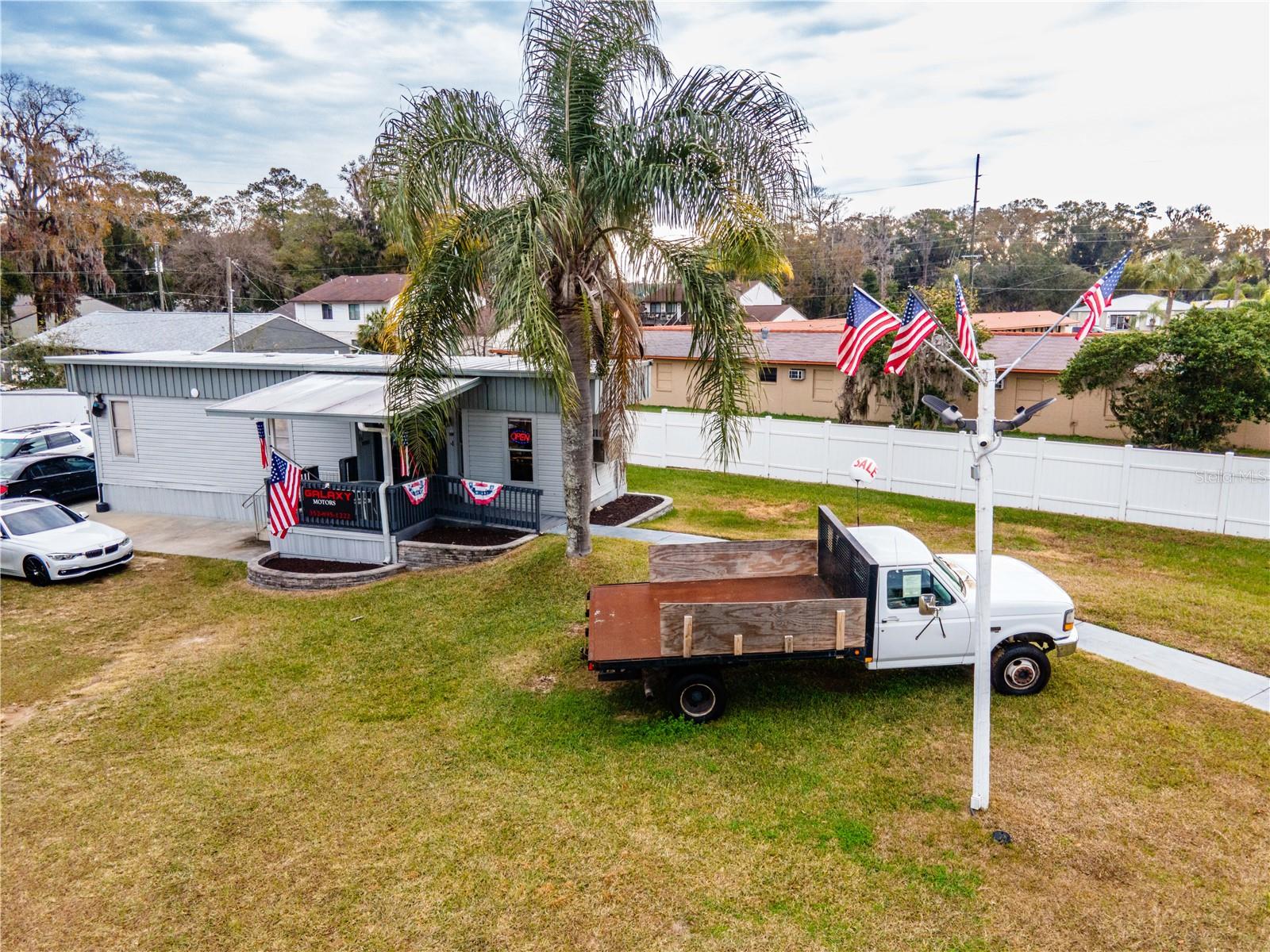 SOUTHWOOD - Commercial Sale
