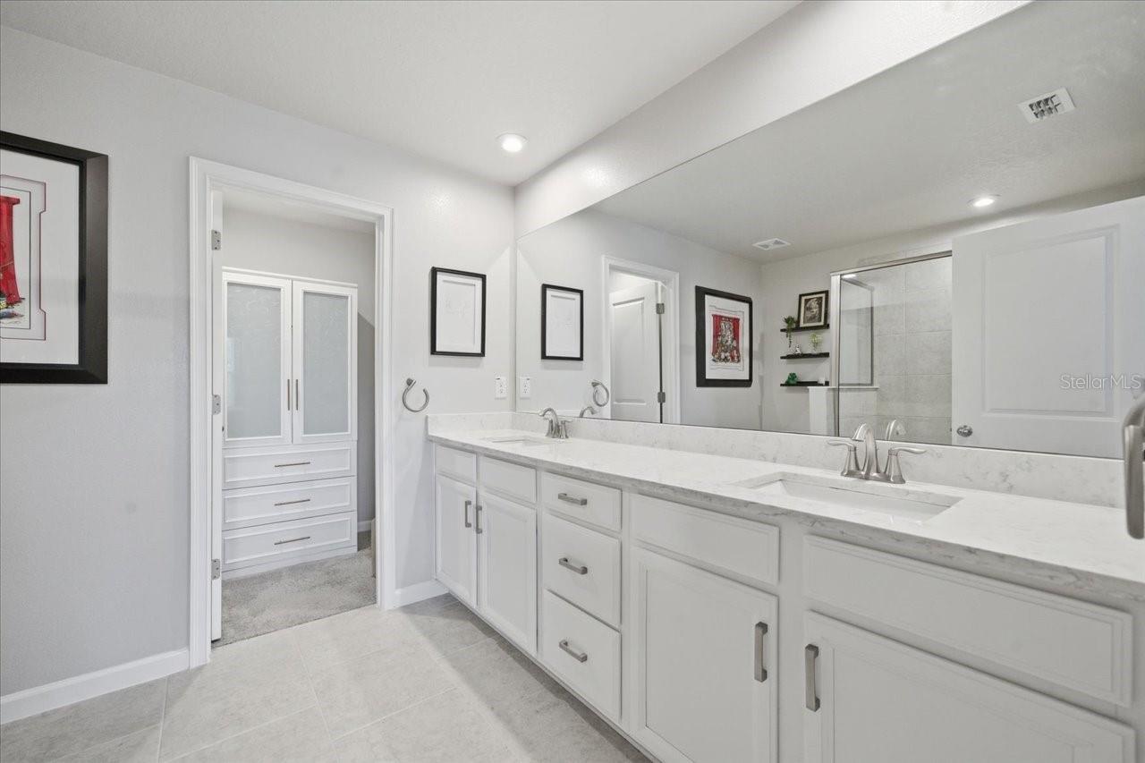 CINTRON GROVE - Residential