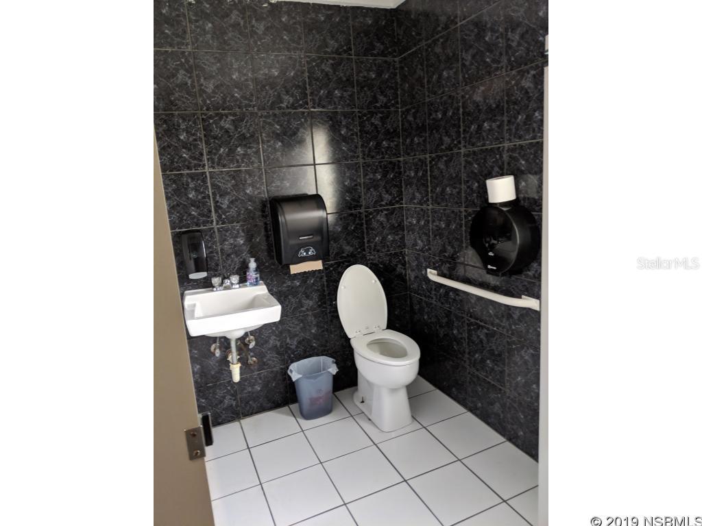 Assessors Lt 01 & 02 02-18-34 Hatches Homestead & - Business Opportunity