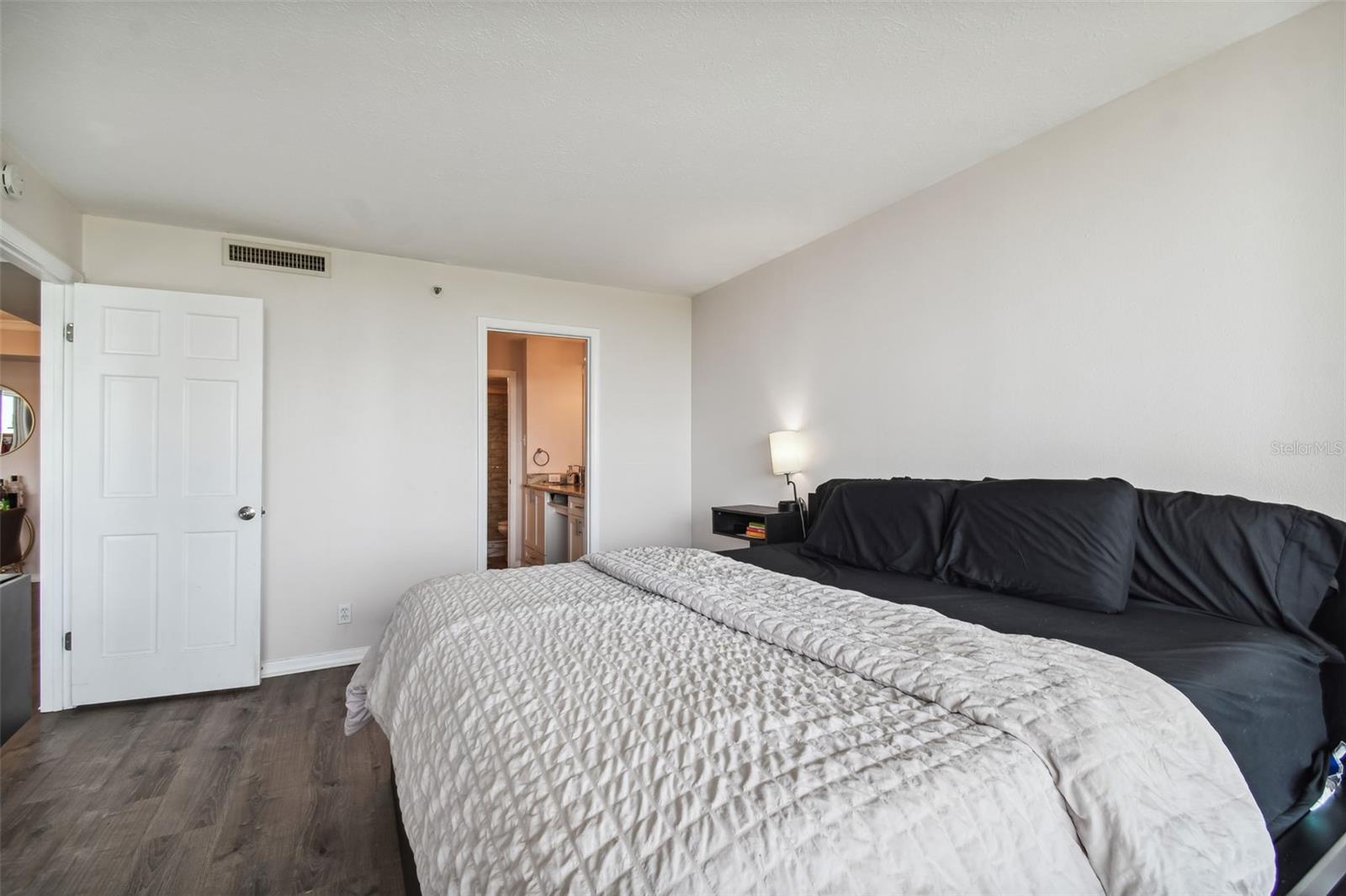 THE PARKLAND A CONDO - Residential
