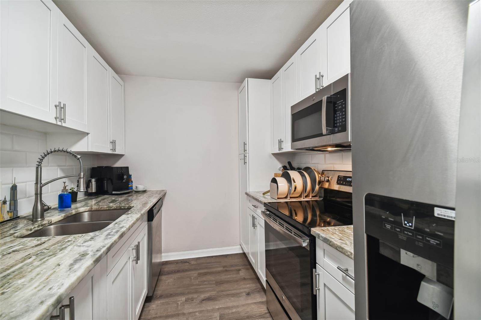 THE PARKLAND A CONDO - Residential