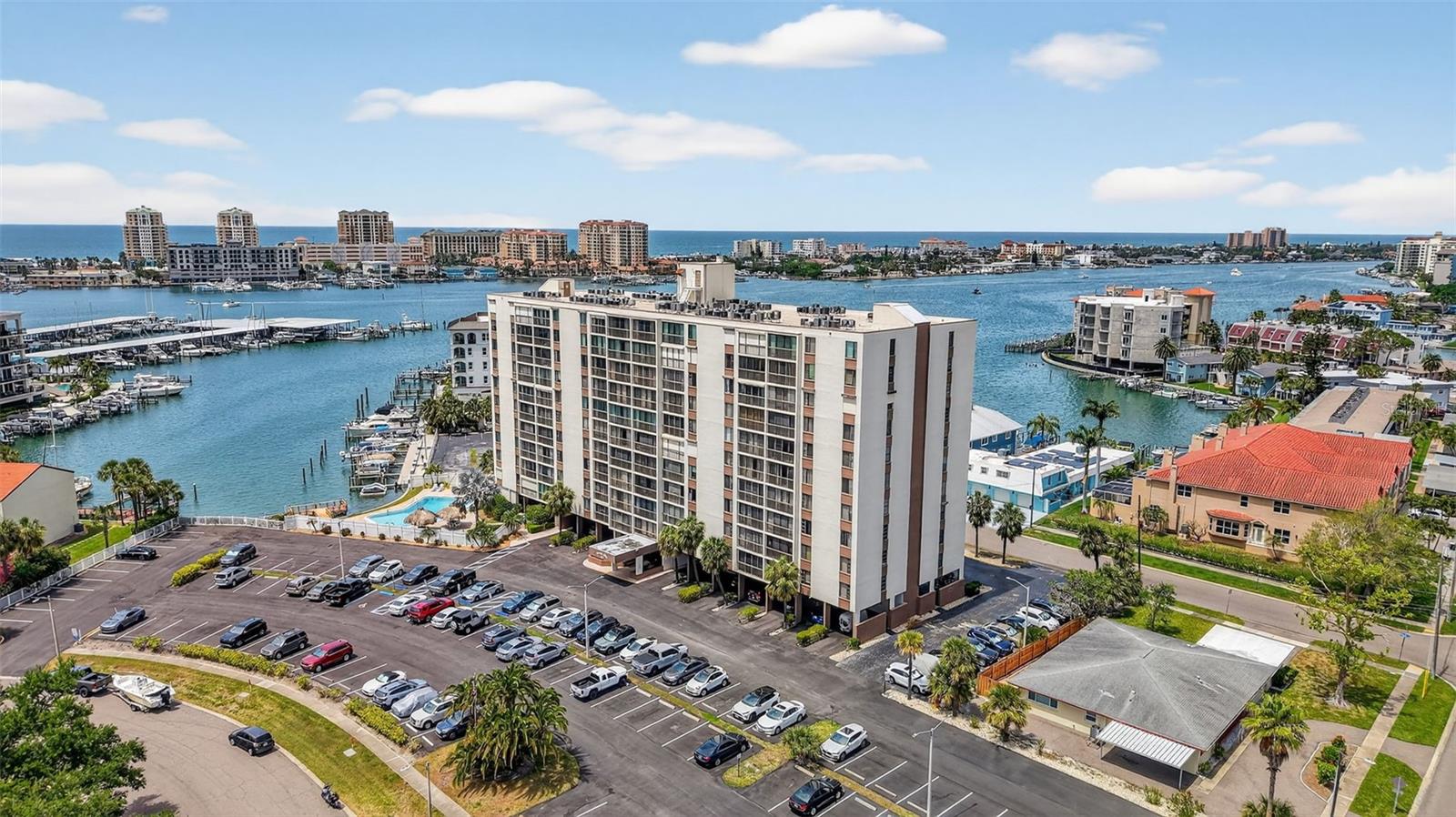 DOLPHIN COVE CLEARWATER - Residential