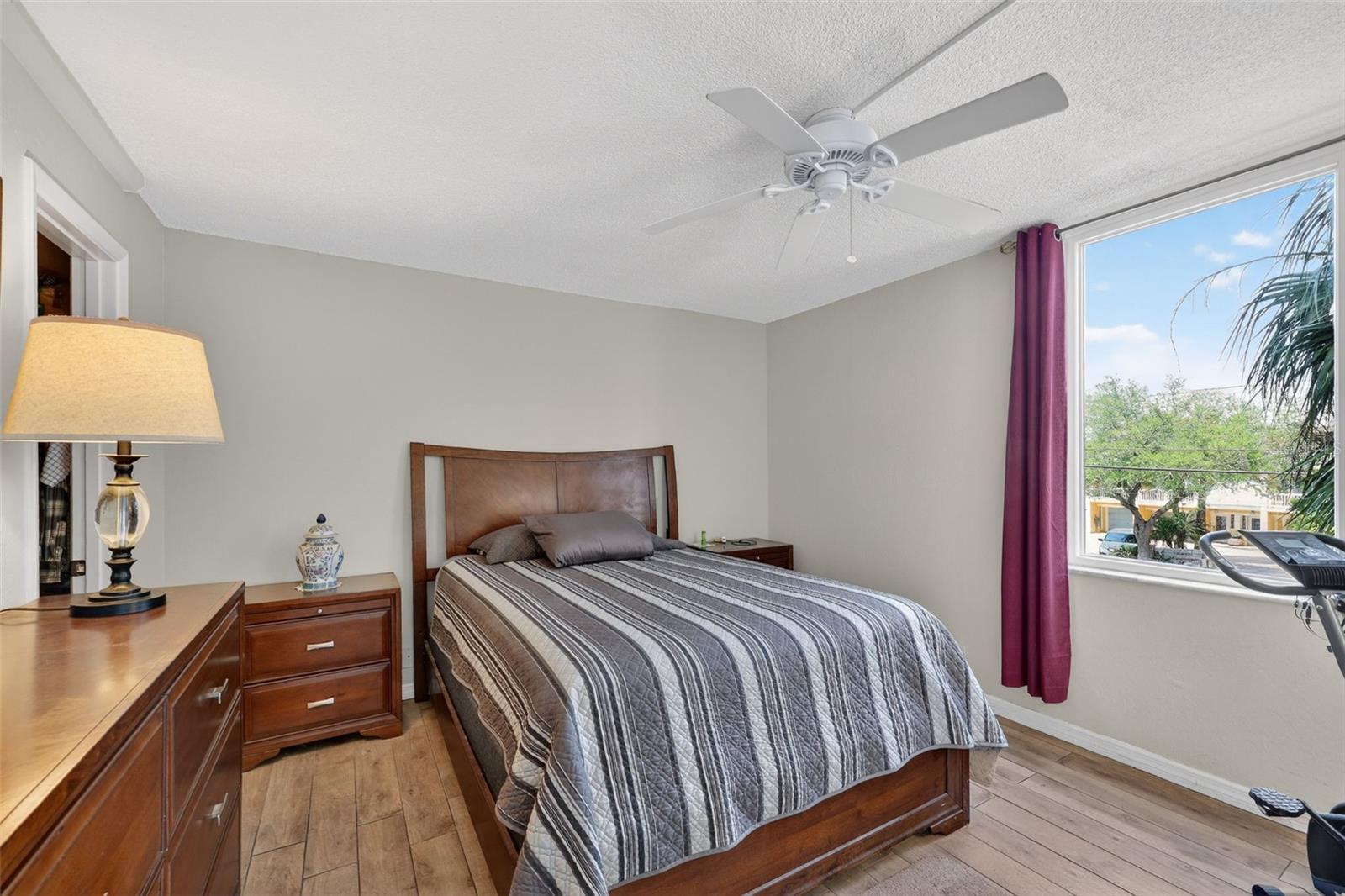 DOLPHIN COVE CLEARWATER - Residential