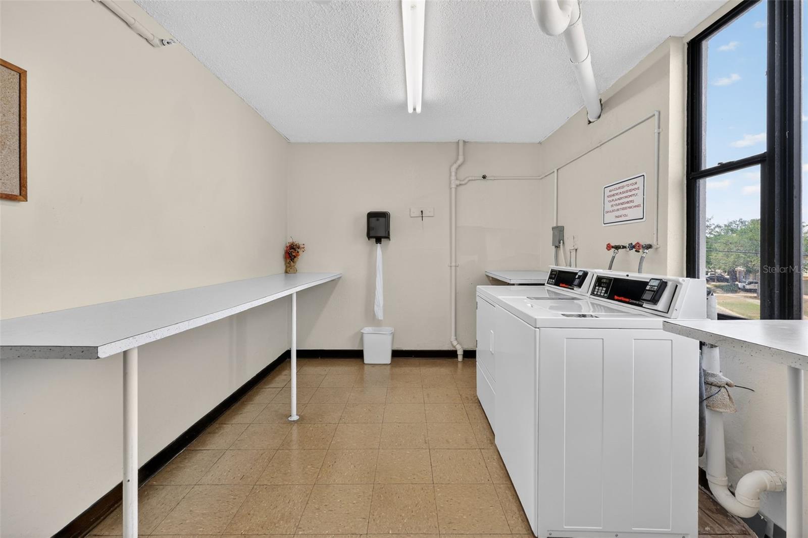 DOLPHIN COVE CLEARWATER - Residential