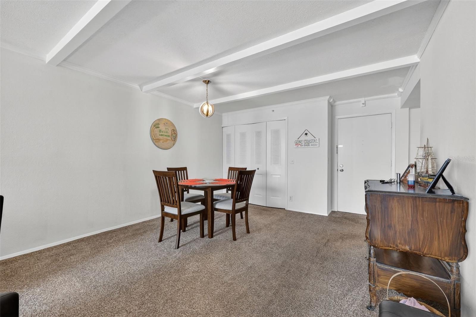 DOLPHIN COVE CLEARWATER - Residential