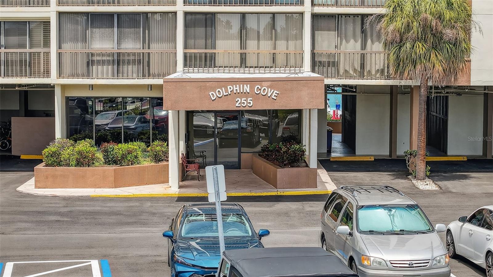 DOLPHIN COVE CLEARWATER - Residential