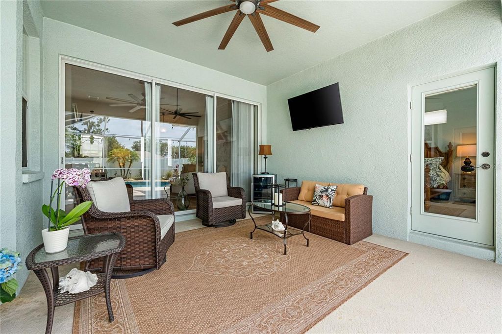 Photo of 6750 64th Terrace E, Bradenton, FL 34203 (MLS # A4660128)