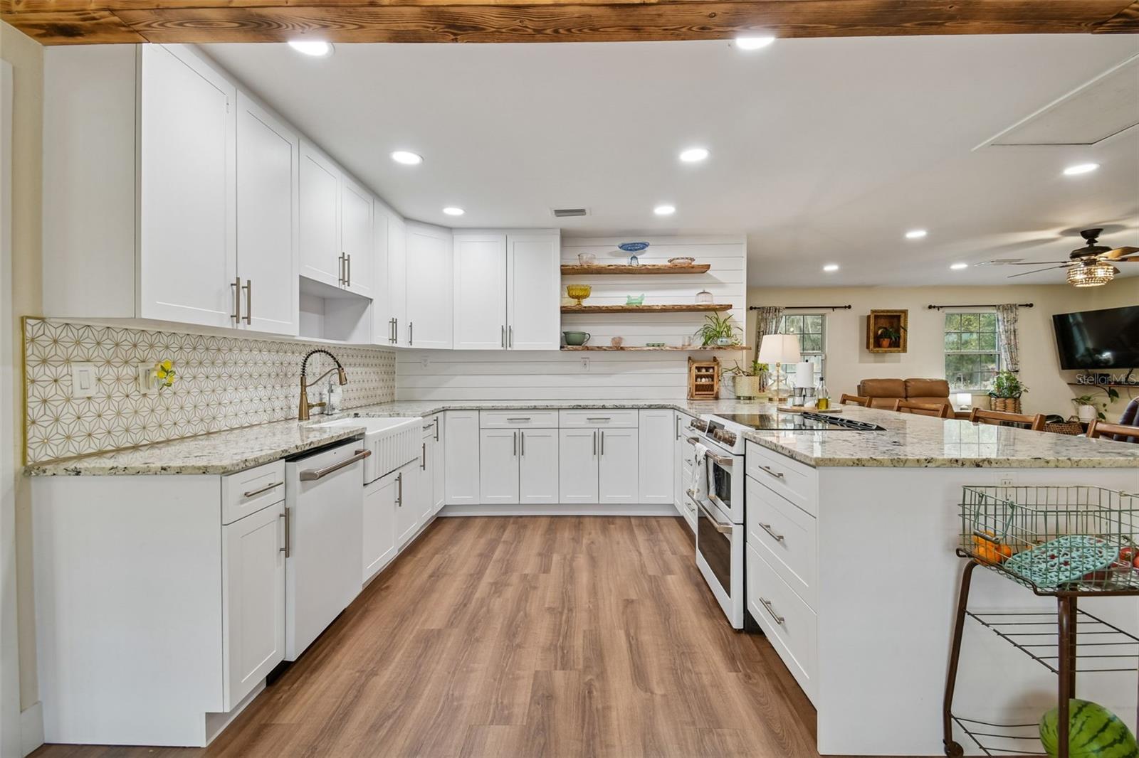 UNPLATTED - Residential