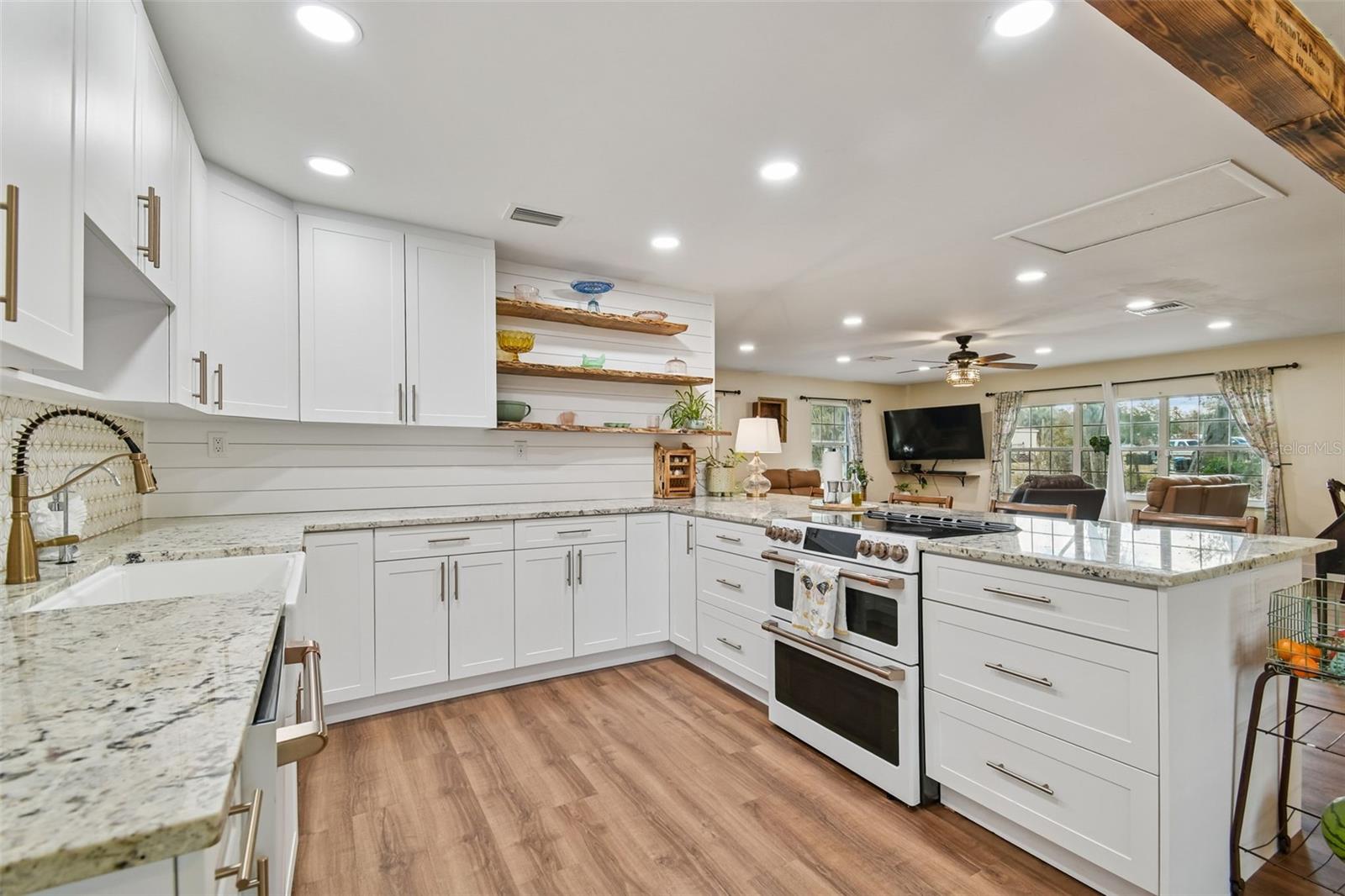 UNPLATTED - Residential