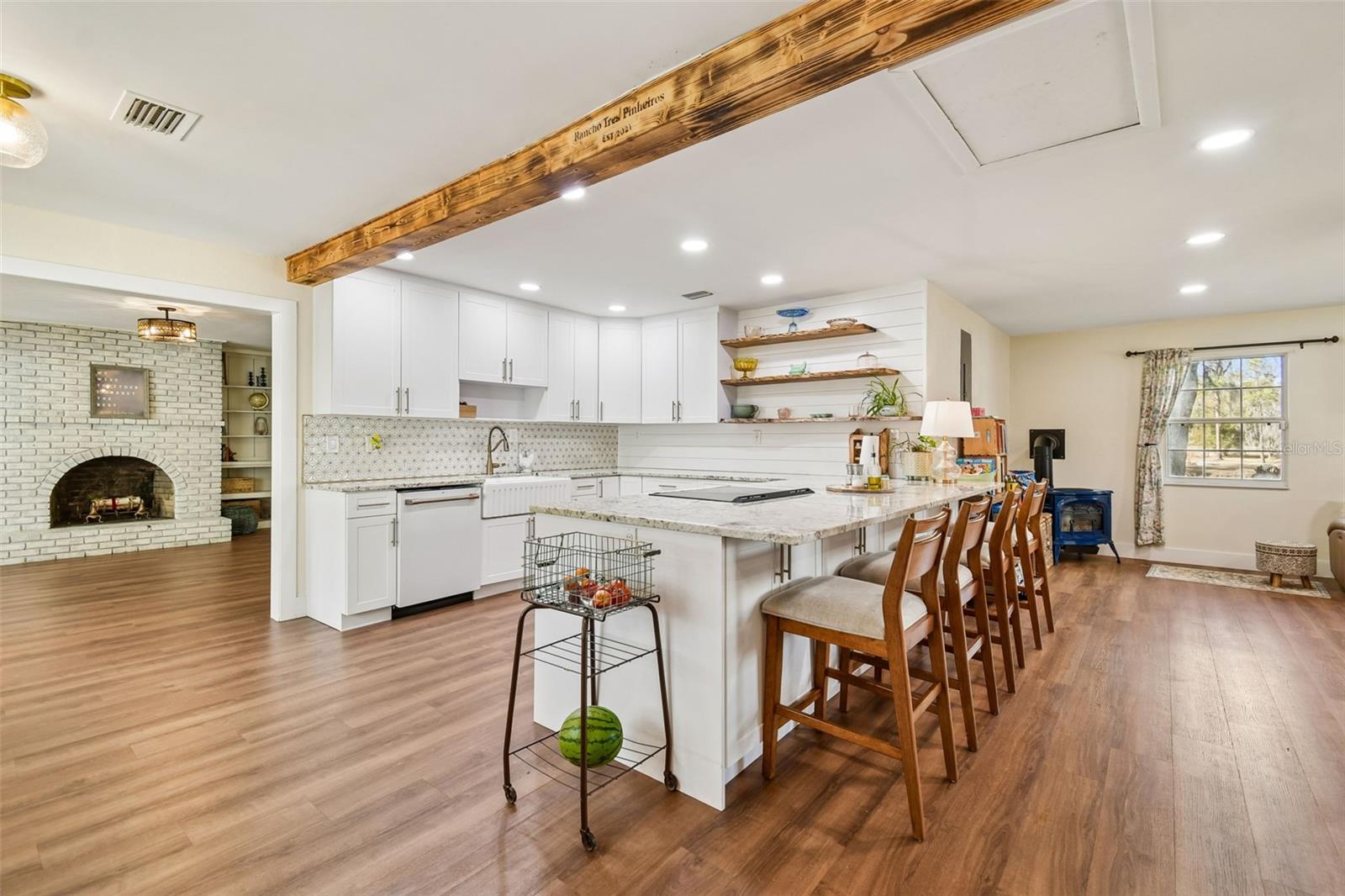 UNPLATTED - Residential