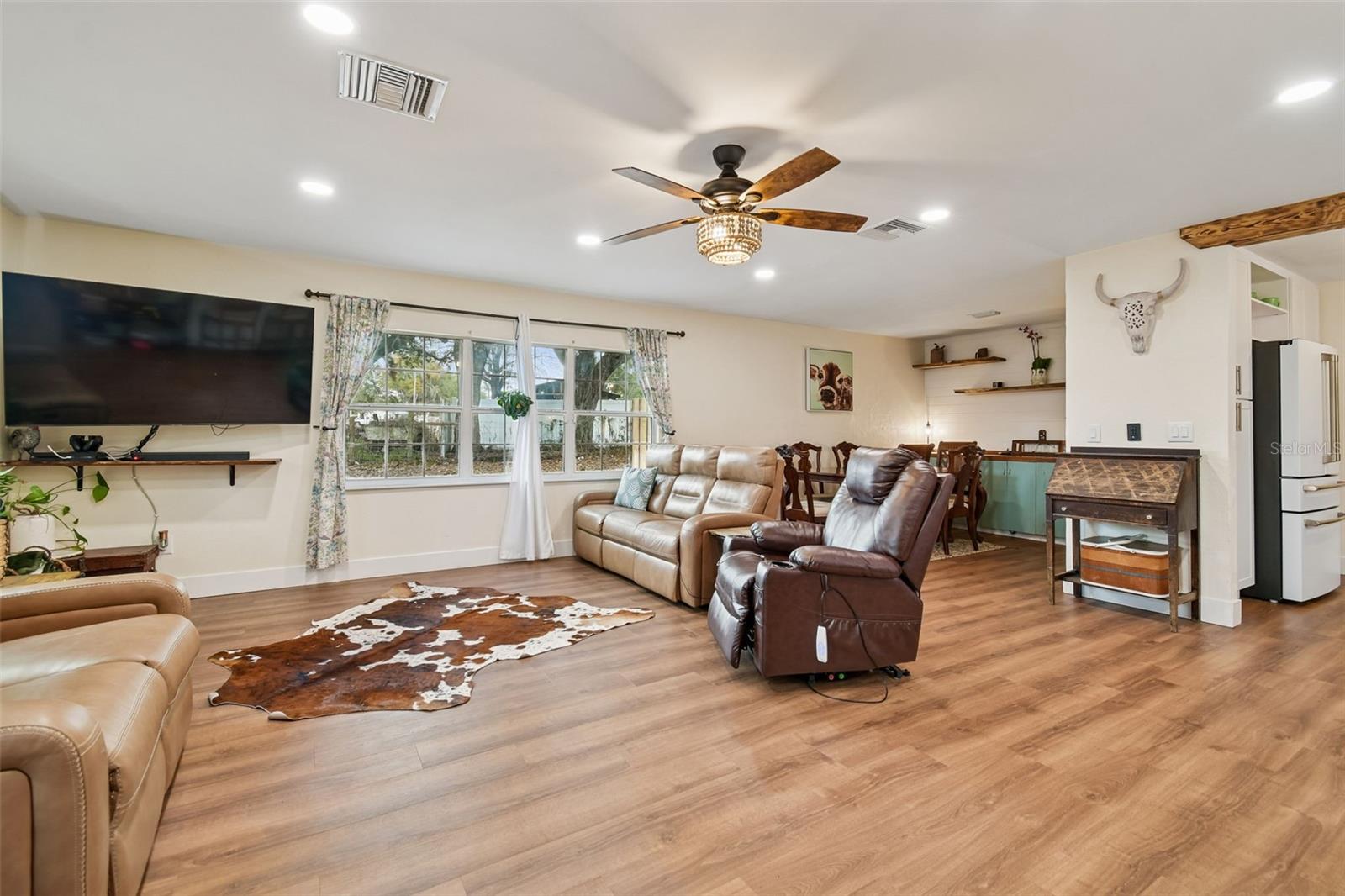 UNPLATTED - Residential