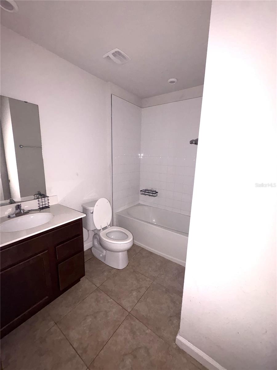 SADLER TRACE TOWNHOMES - Residential