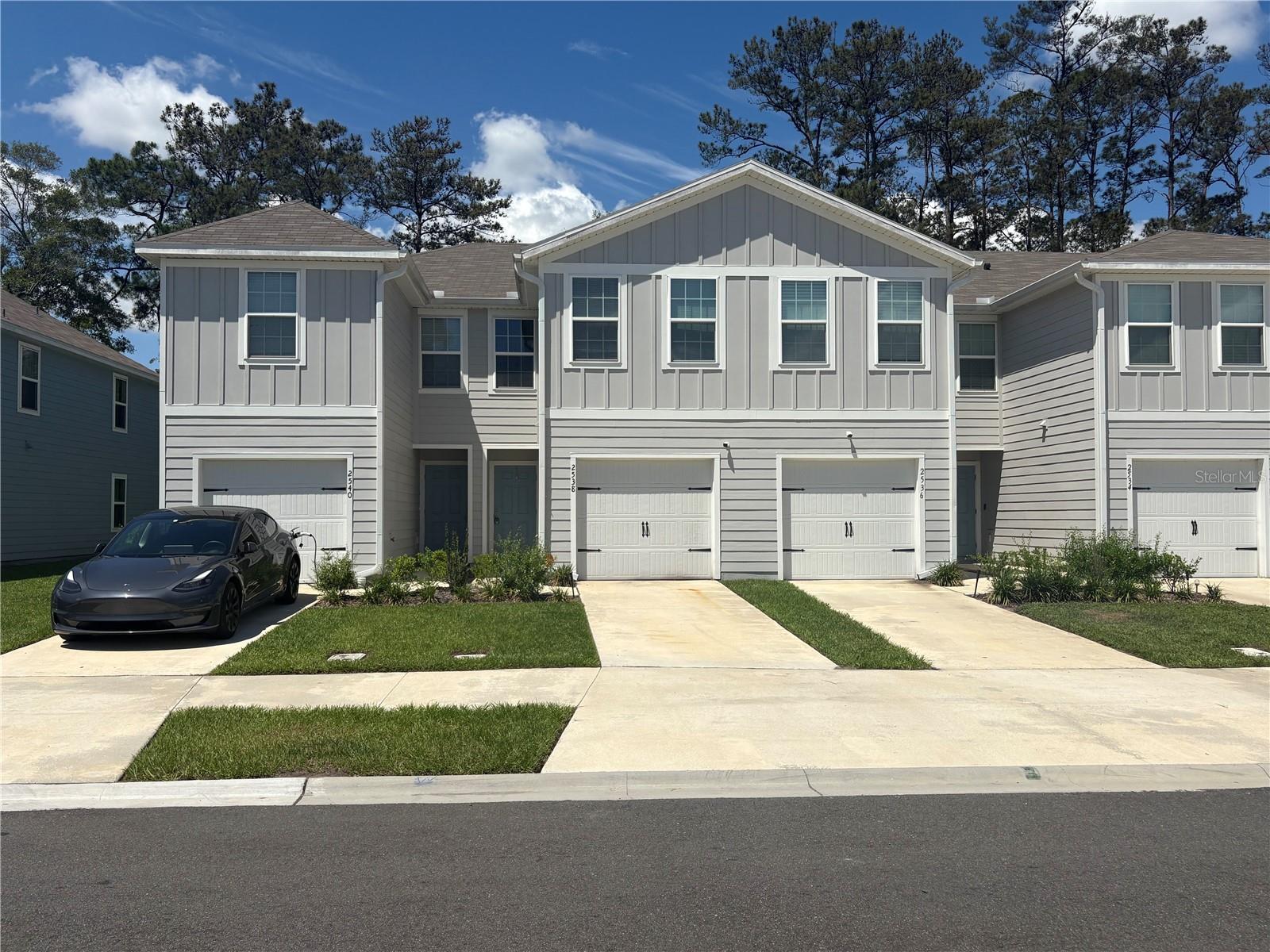 SADLER TRACE TOWNHOMES - Residential