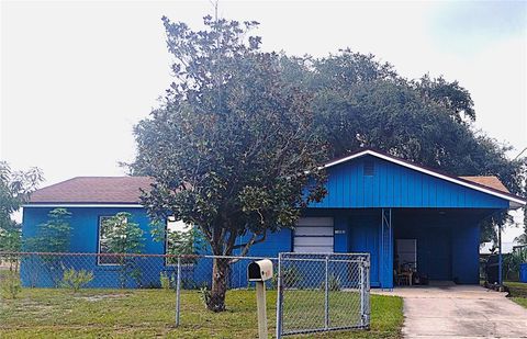 A home in HAINES CITY