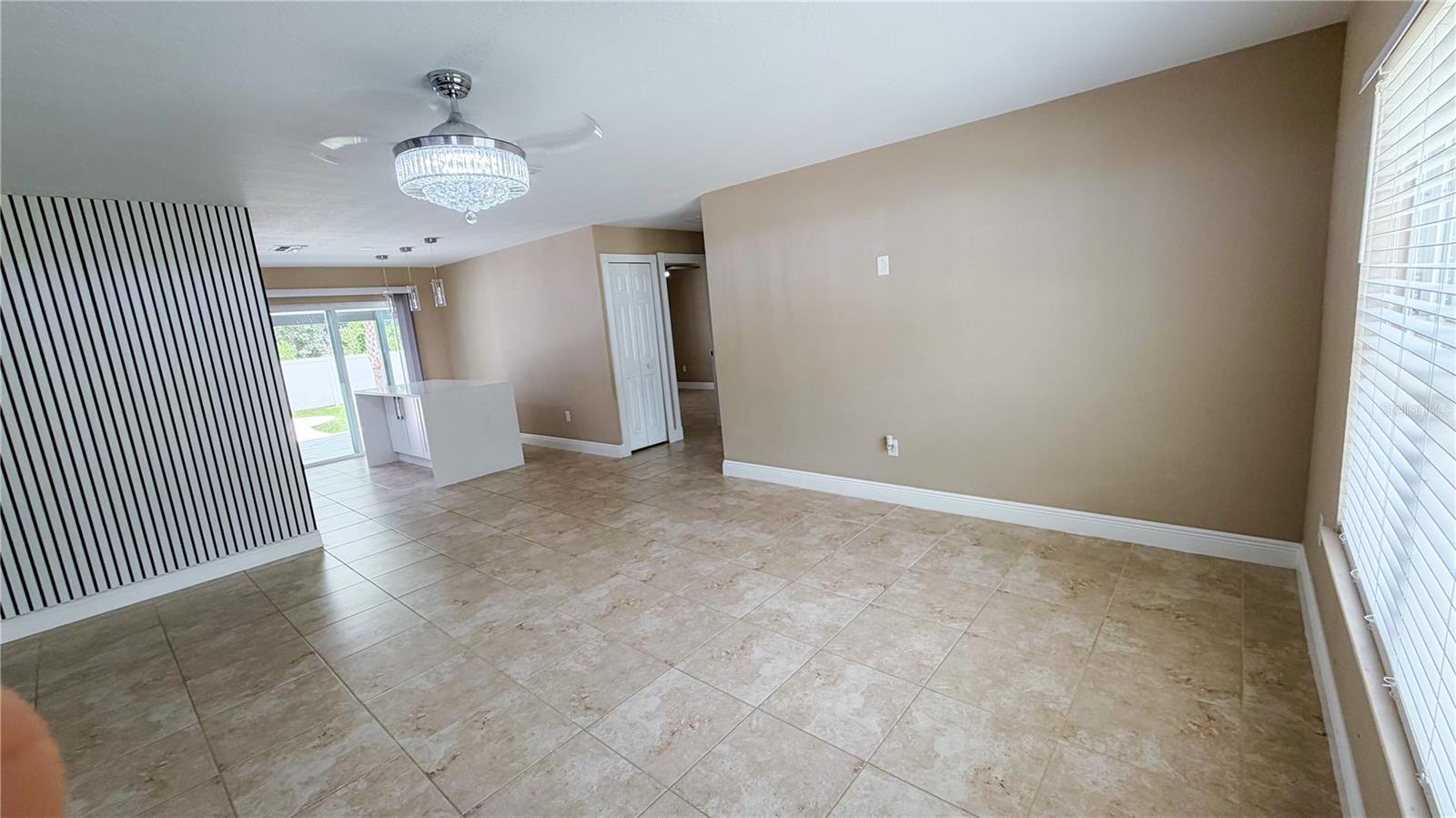 521 MARION OAKS BOULEVARD