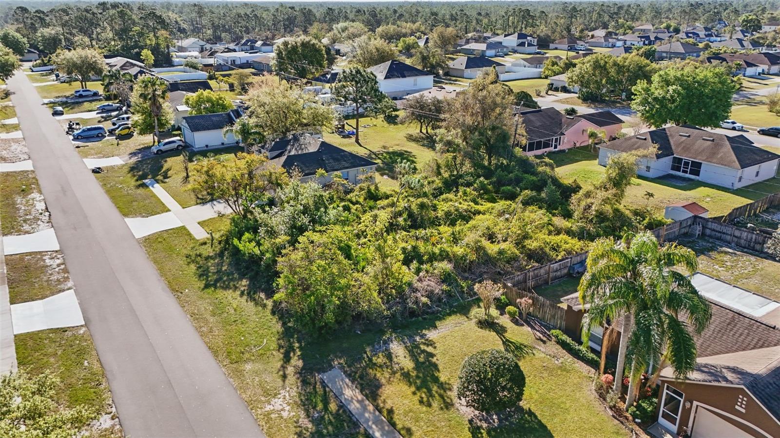 DELTONA LAKES UNIT 32 - Land