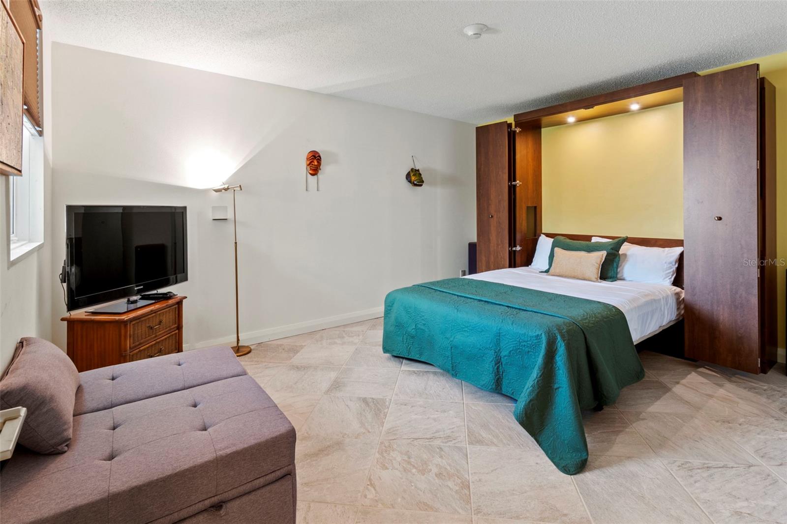 BAYPORT BCH & TEN PH F - Residential Lease