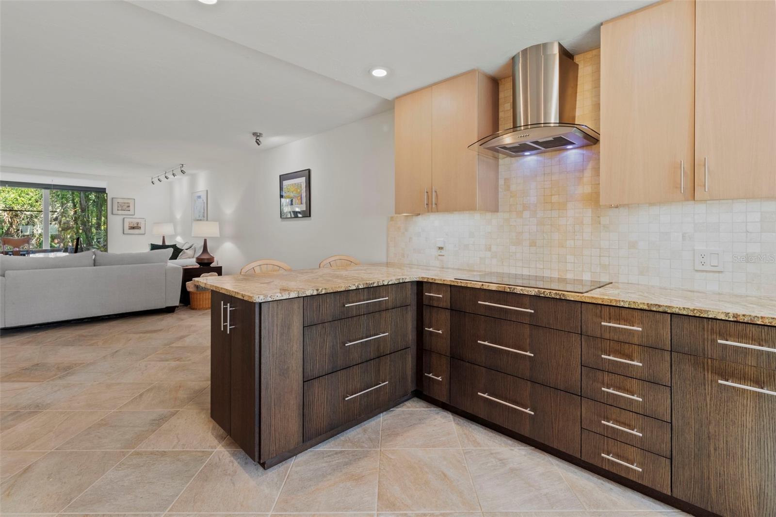 BAYPORT BCH & TEN PH F - Residential Lease