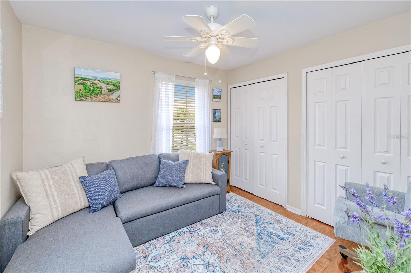 KINGS GREEN/MAJESTIC PH 2 BLDG - Residential