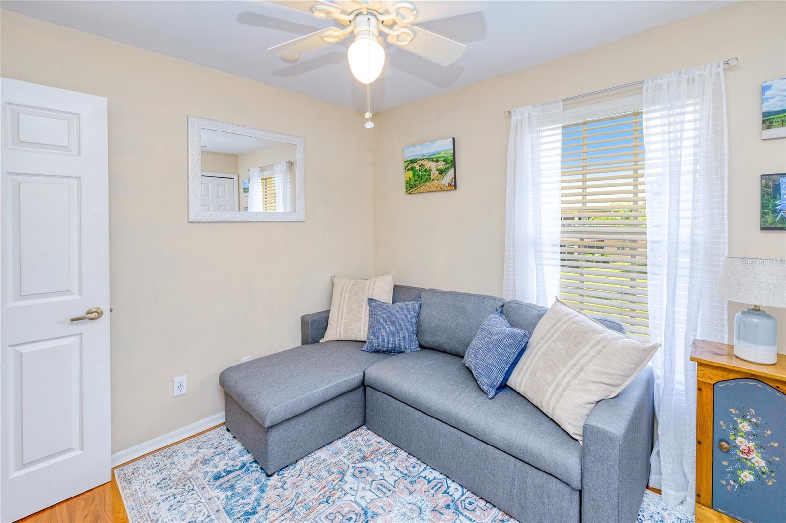 KINGS GREEN/MAJESTIC PH 2 BLDG - Residential