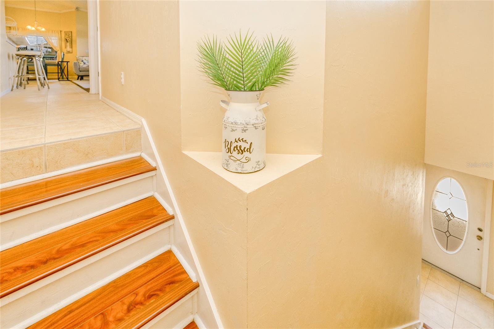 KINGS GREEN/MAJESTIC PH 2 BLDG - Residential