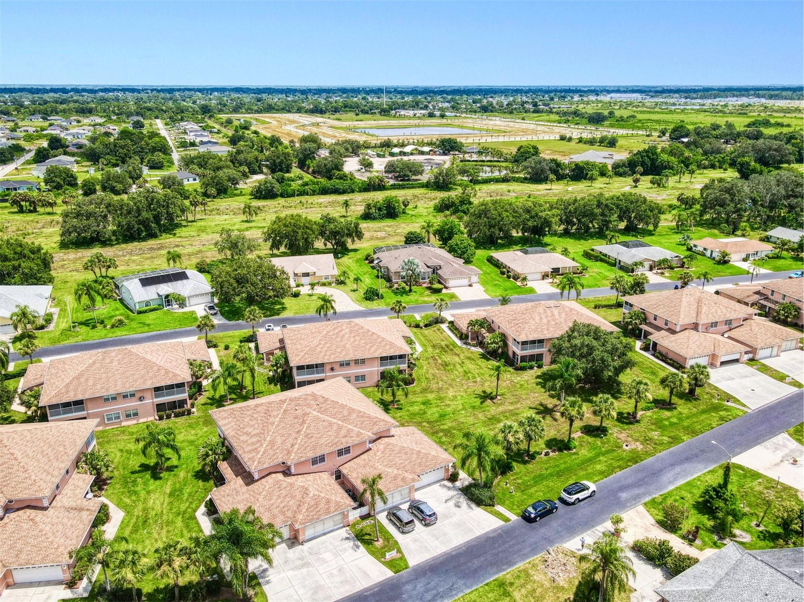 KINGS GREEN/MAJESTIC PH 2 BLDG - Residential