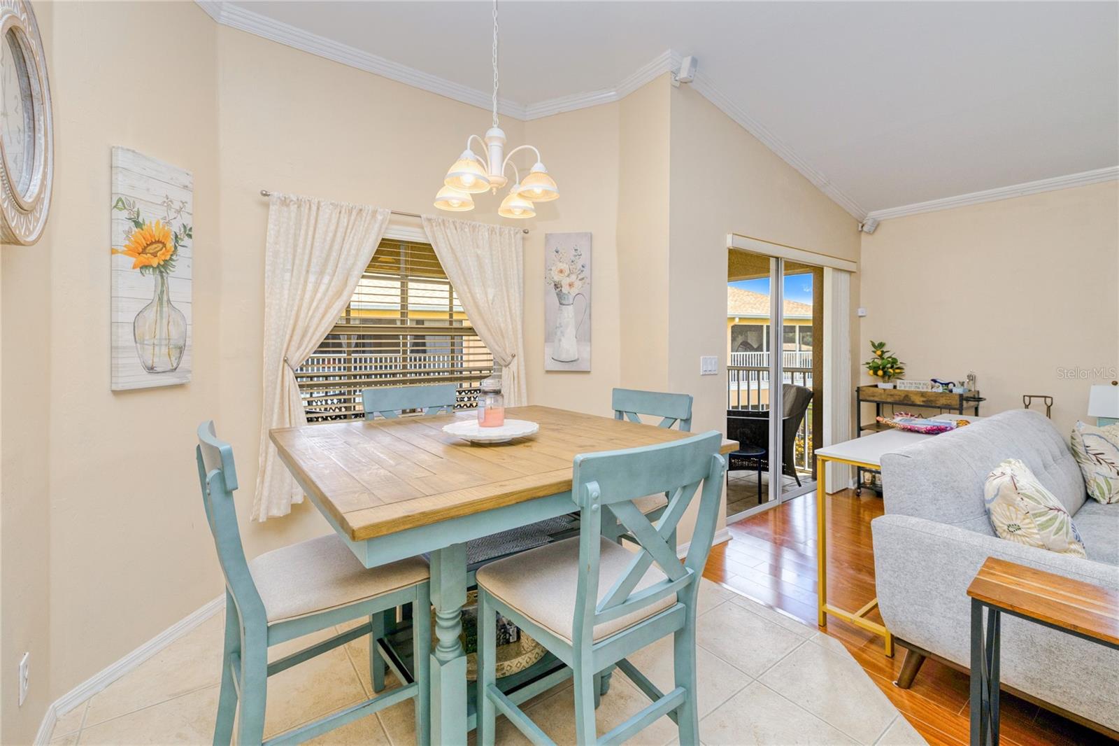 KINGS GREEN/MAJESTIC PH 2 BLDG - Residential