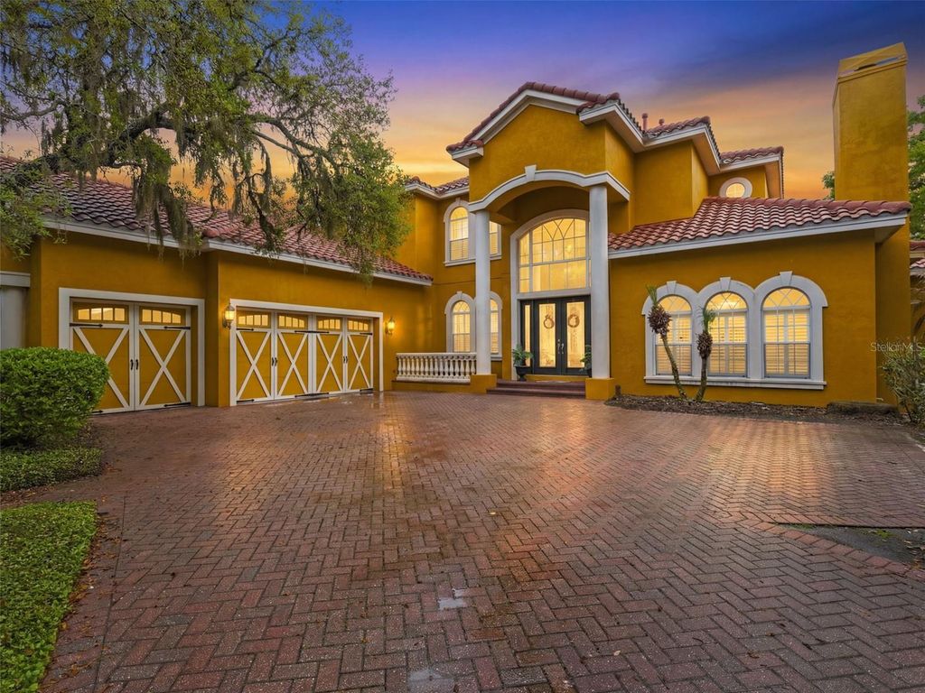 Photo of 6121 Avocetridge Drive, Lithia, FL 33547 (MLS # TB8495219)