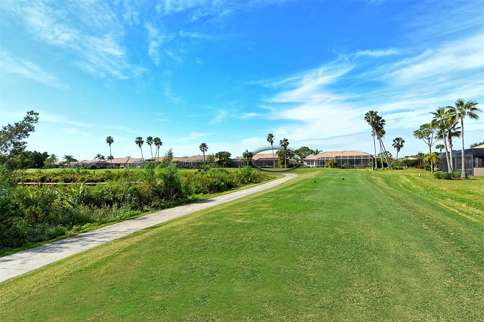 HERITAGE OAKS GOLF & COUNTRY CLUB - Residential