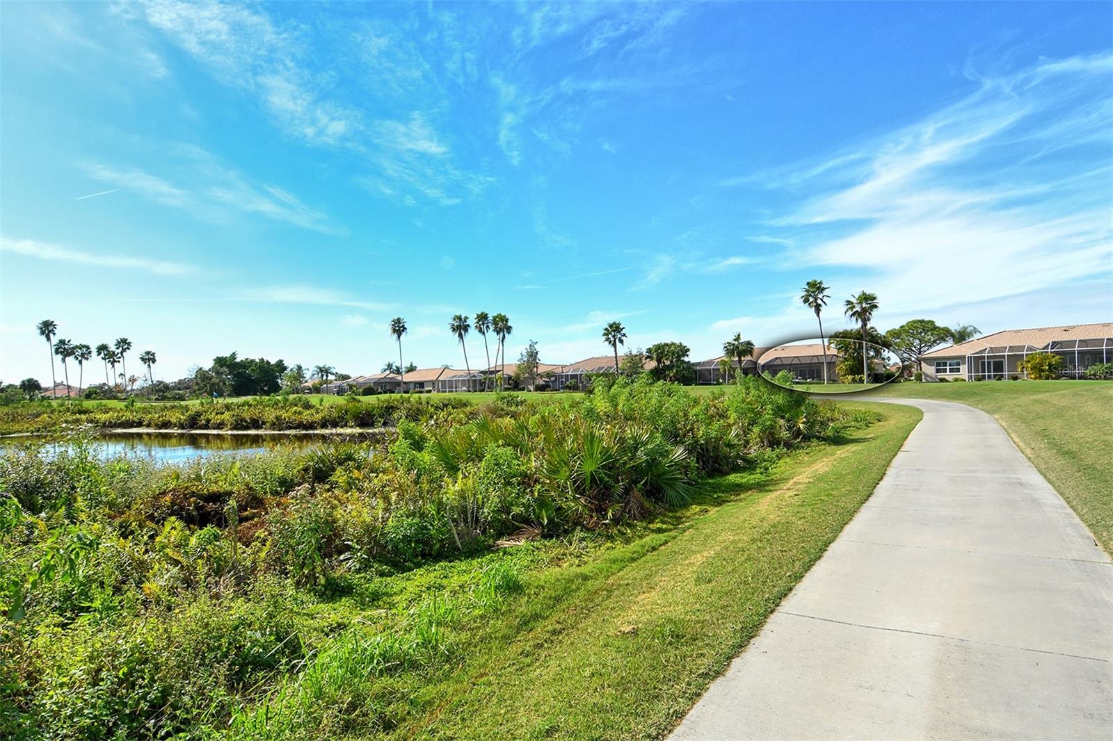 HERITAGE OAKS GOLF & COUNTRY CLUB - Residential
