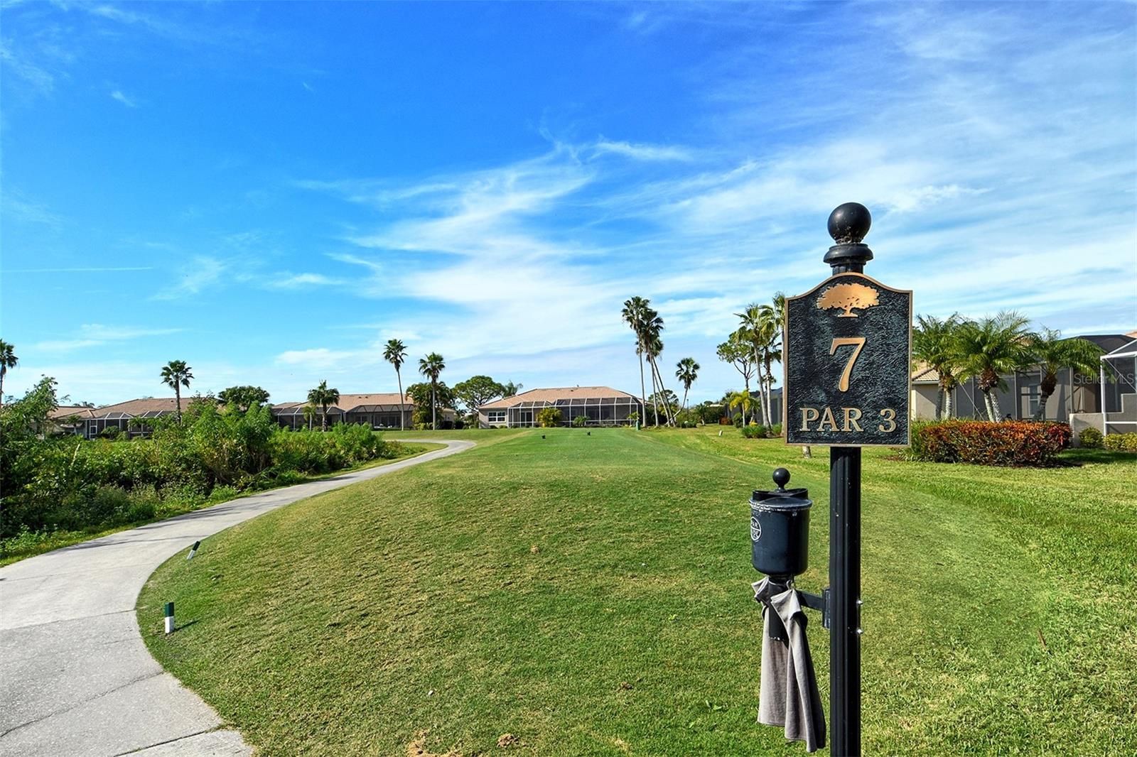HERITAGE OAKS GOLF & COUNTRY CLUB - Residential