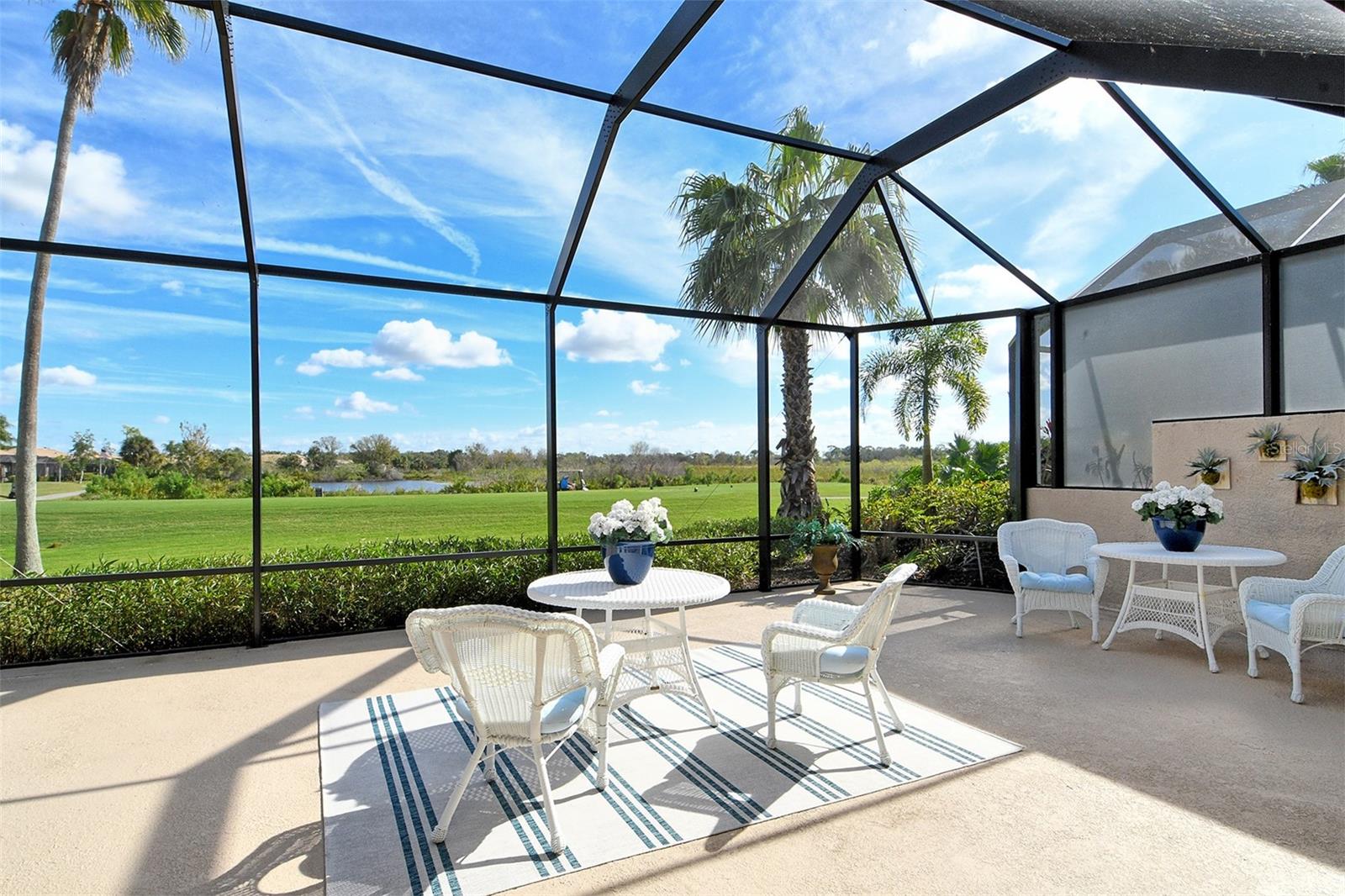 HERITAGE OAKS GOLF & COUNTRY CLUB - Residential