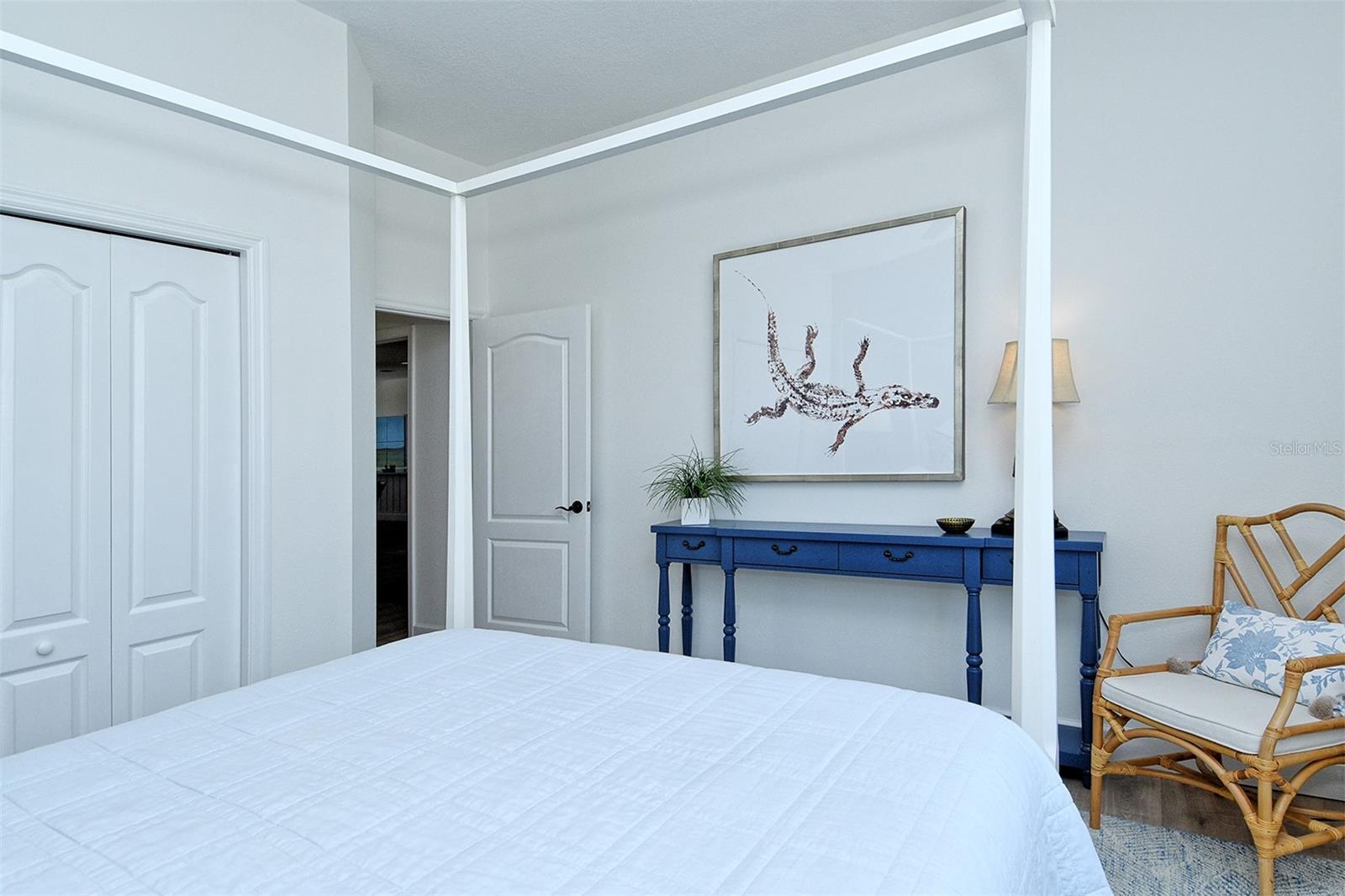 HERITAGE OAKS GOLF & COUNTRY CLUB - Residential