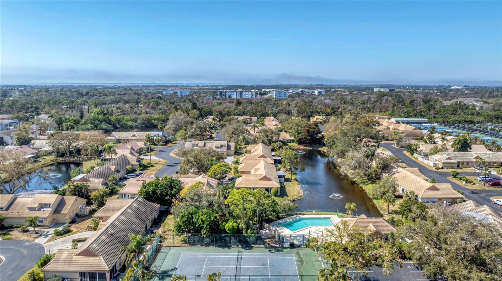 LAKEBRIDGE PH II & III - Residential