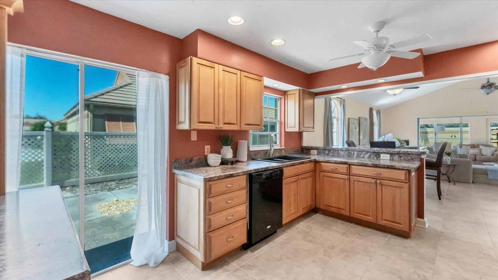 LAKEBRIDGE PH II & III - Residential