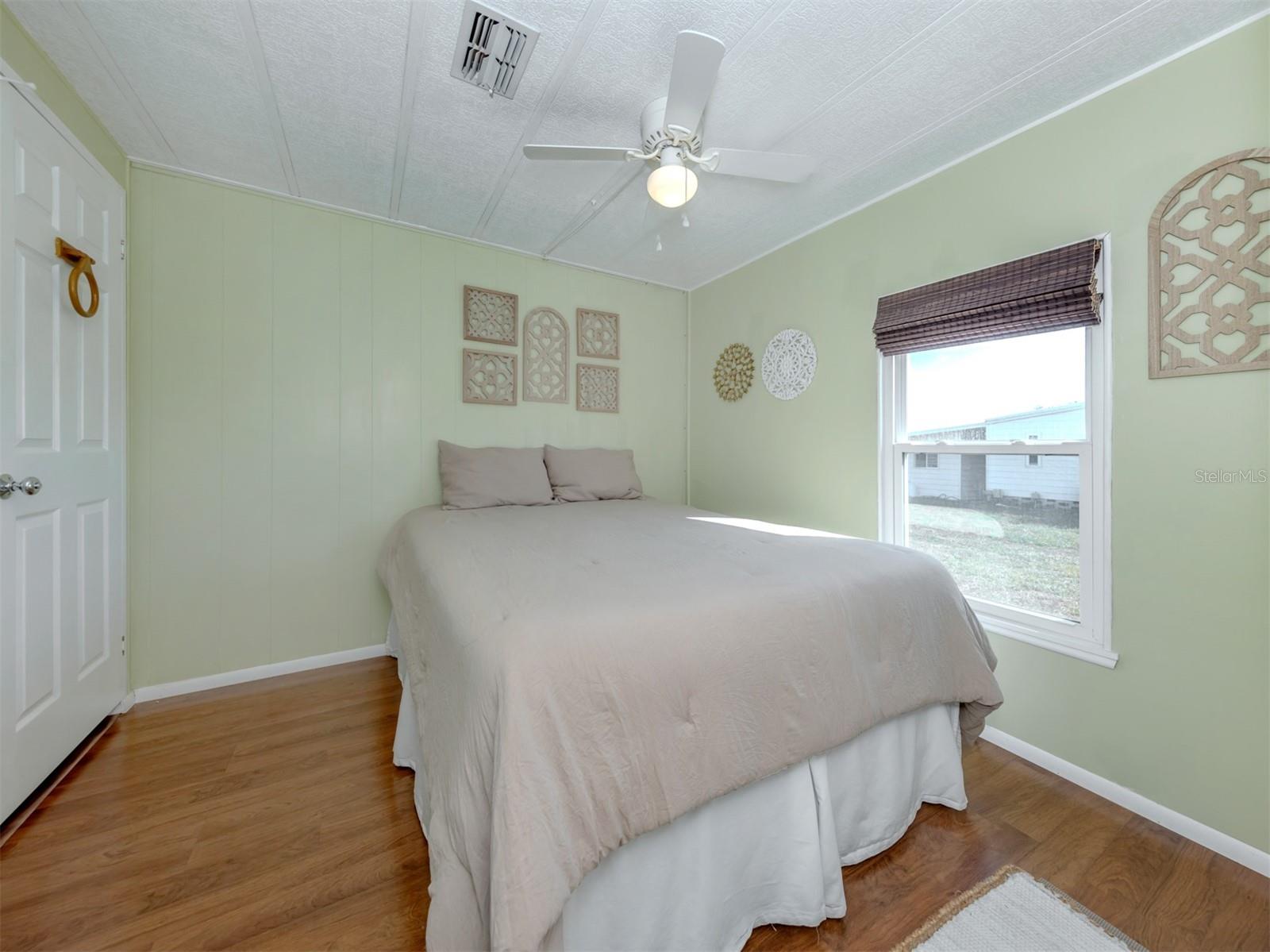 HARBOR ISLES II - Residential