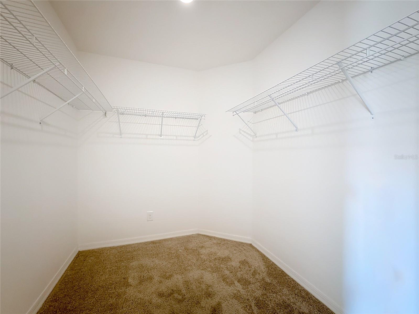 RIDGE/SWAN LAKE - Residential