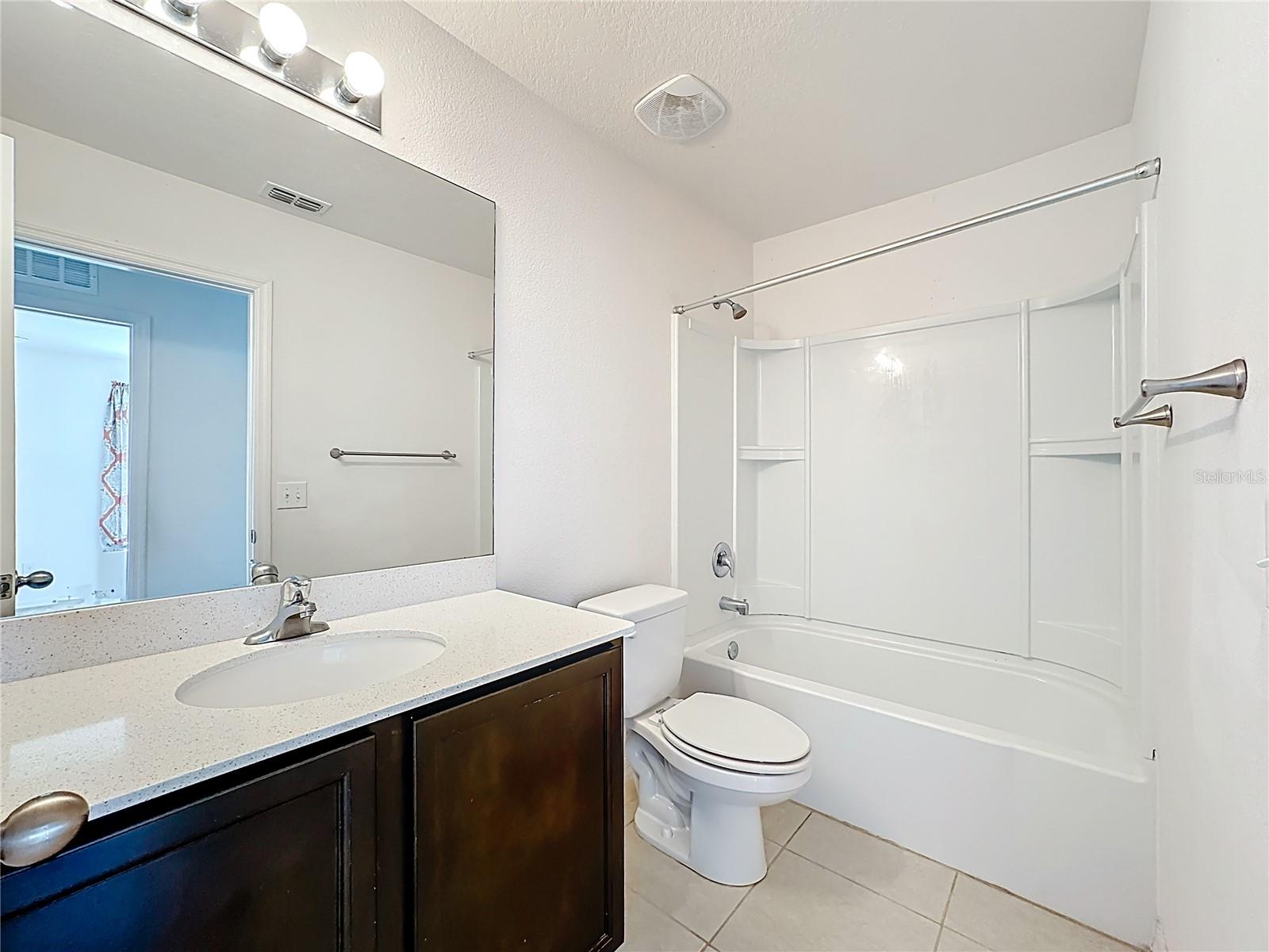 RIDGE/SWAN LAKE - Residential