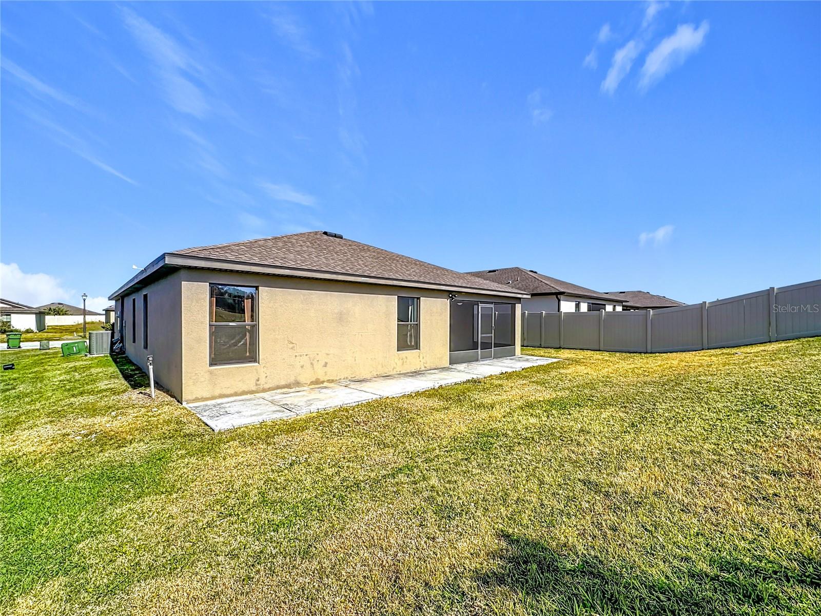 RIDGE/SWAN LAKE - Residential