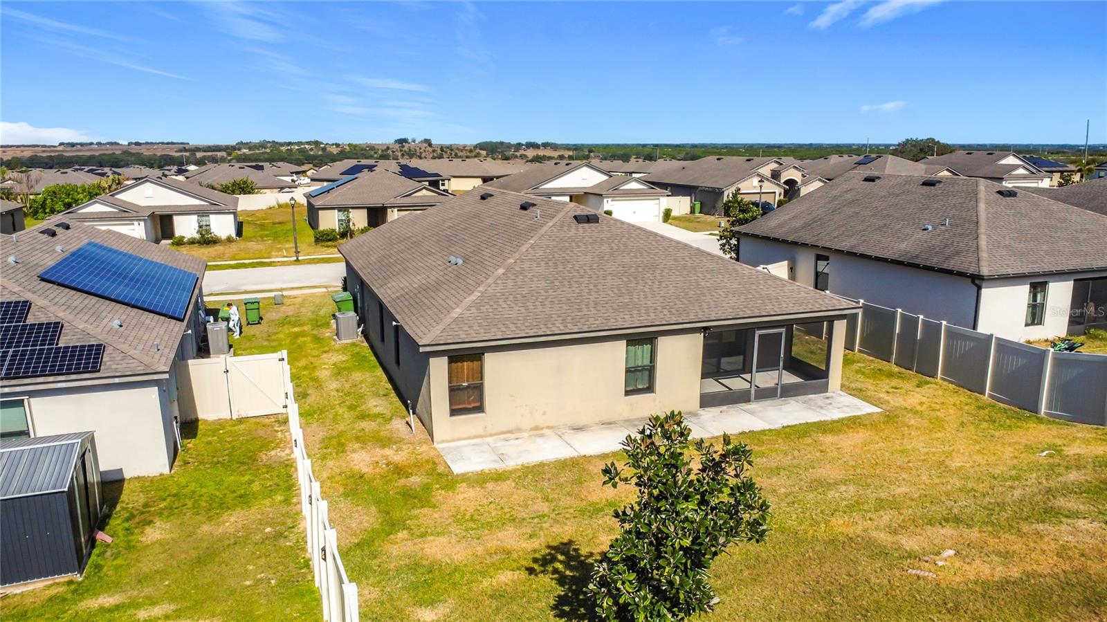 RIDGE/SWAN LAKE - Residential