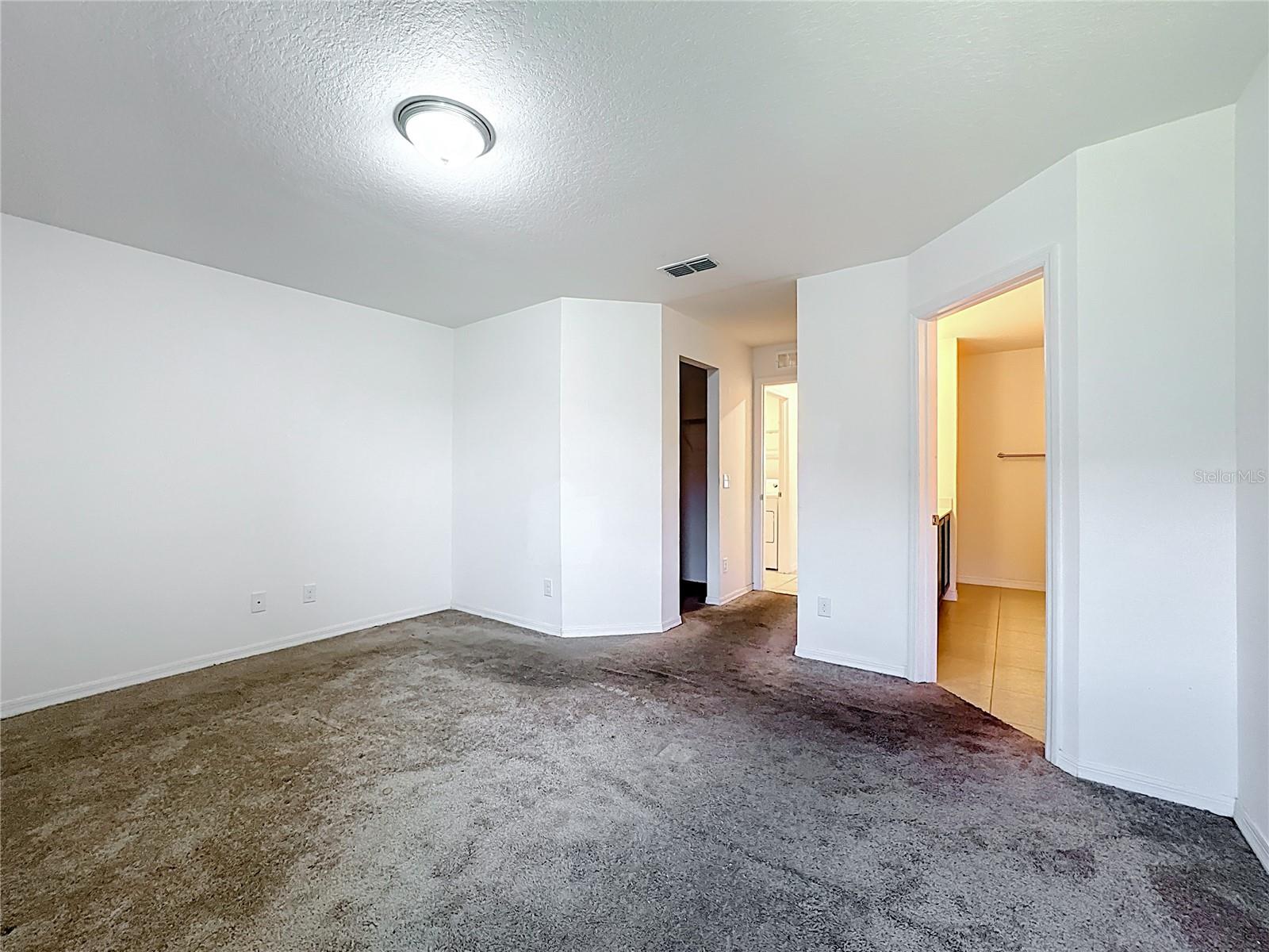 RIDGE/SWAN LAKE - Residential