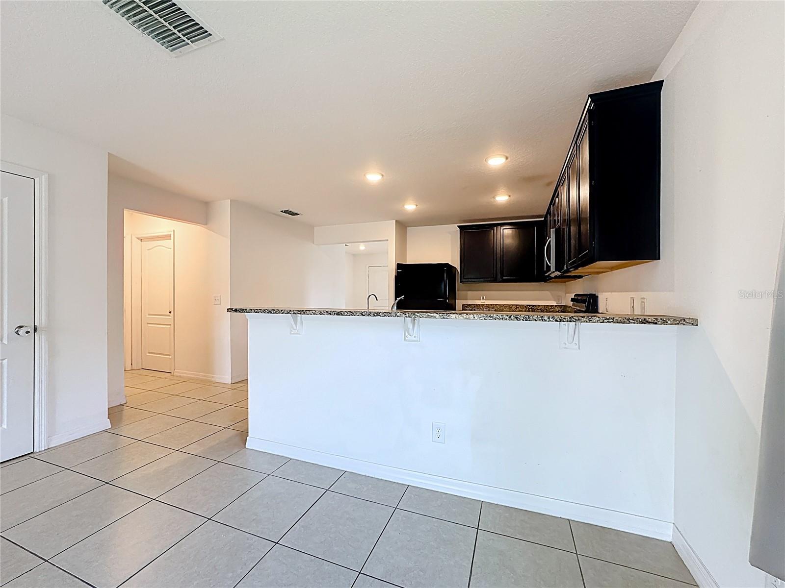 RIDGE/SWAN LAKE - Residential