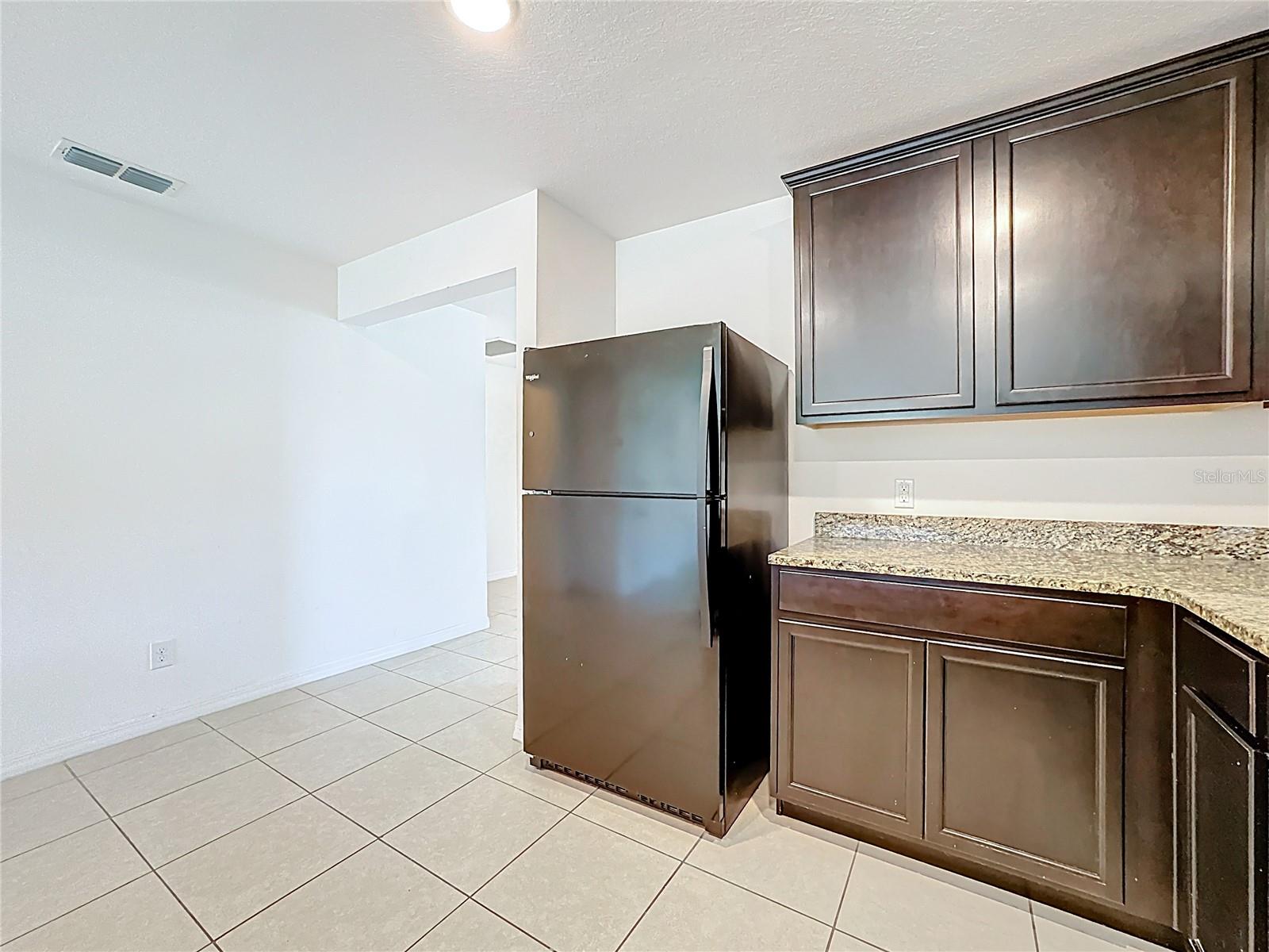 RIDGE/SWAN LAKE - Residential