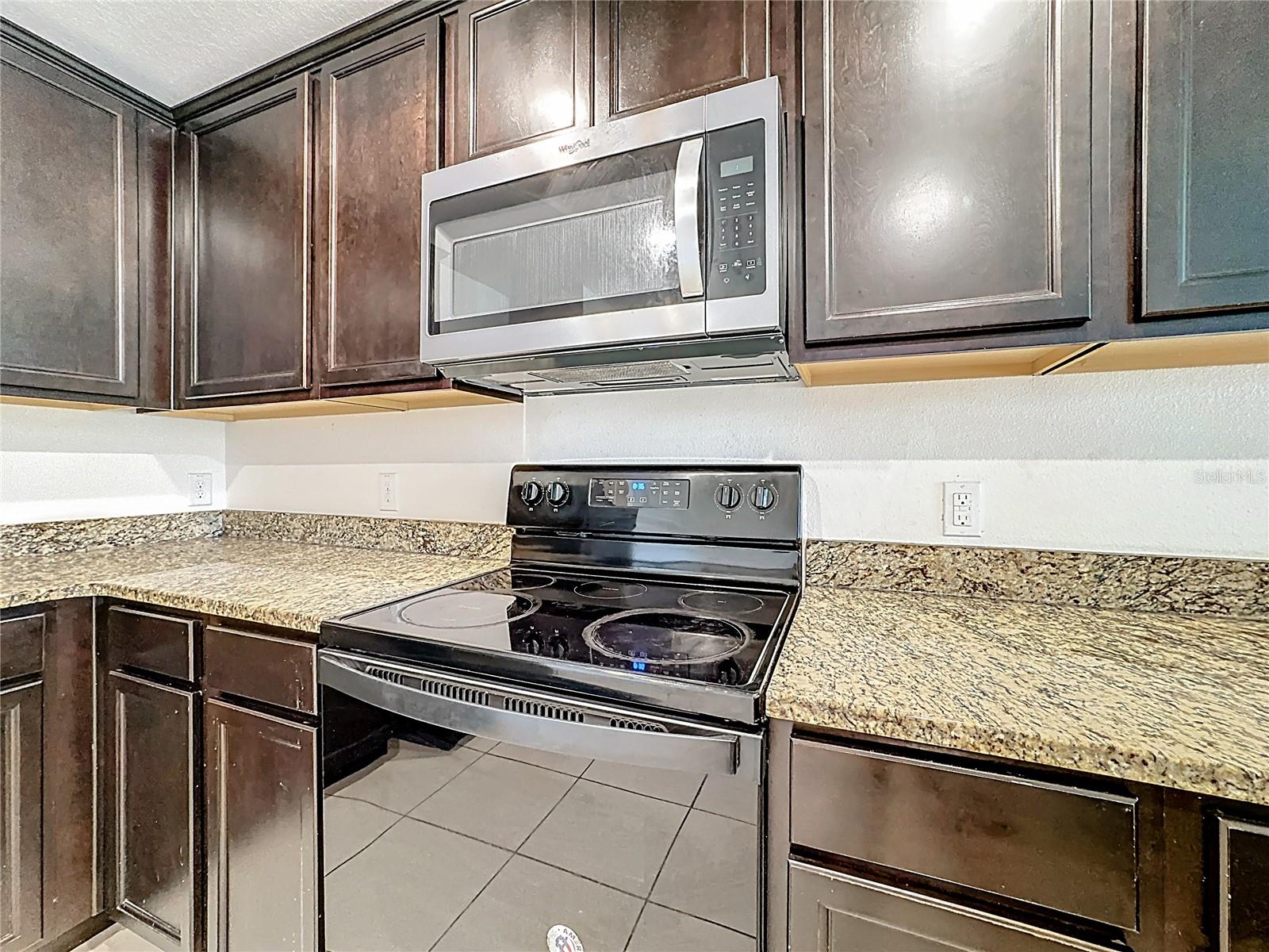 RIDGE/SWAN LAKE - Residential