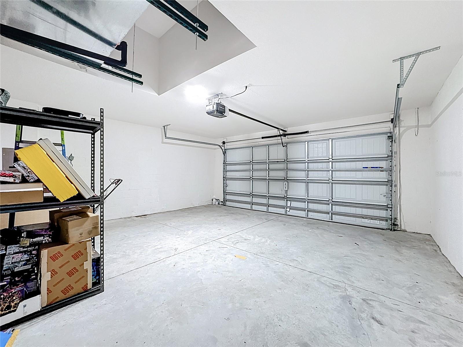 RIDGE/SWAN LAKE - Residential